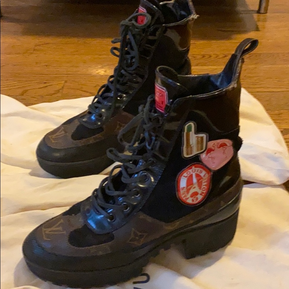 Louis Vuitton RARE LIMITED EDITION boots!